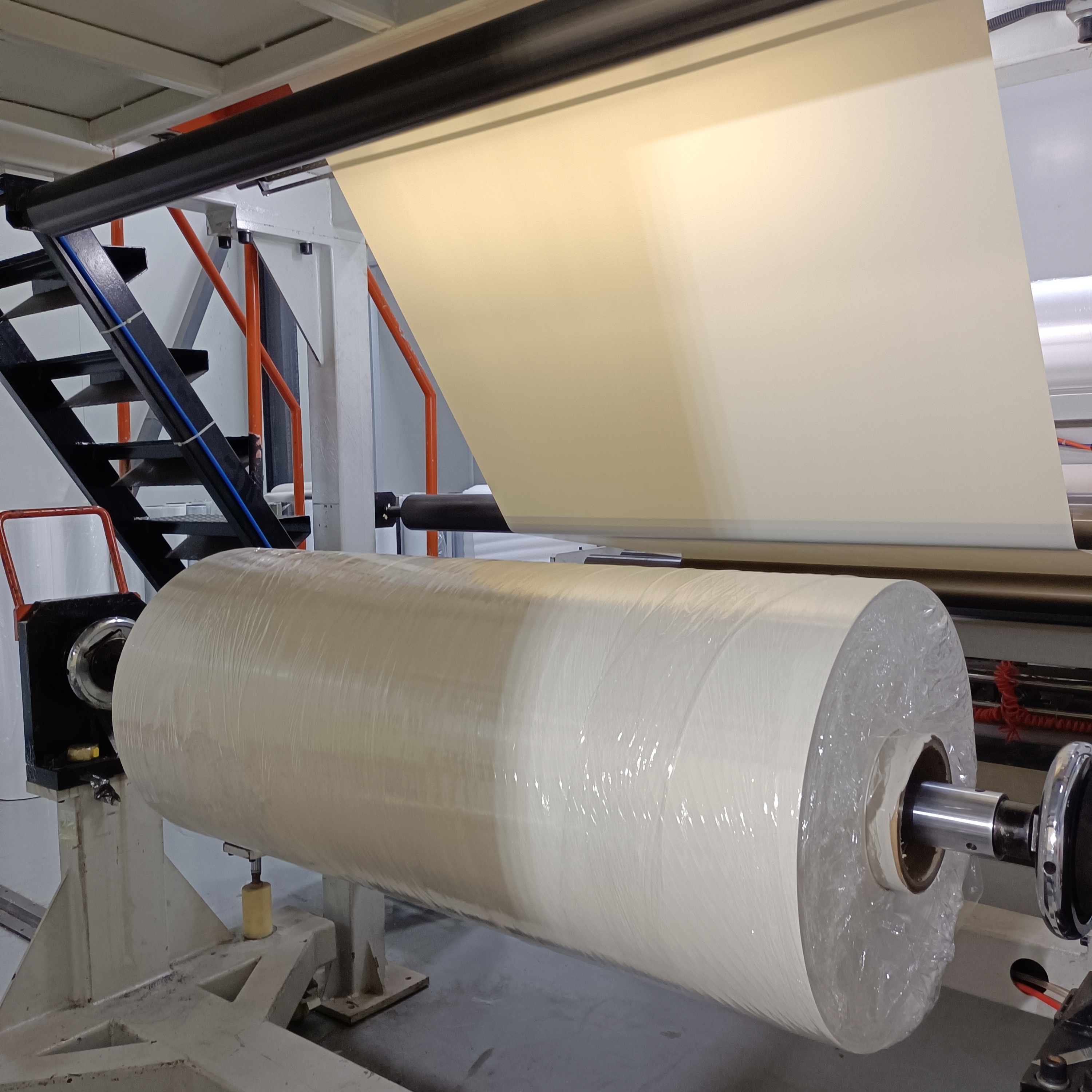 流行環(huán)保高光PET衣柜櫥柜裝飾膜(圖1)