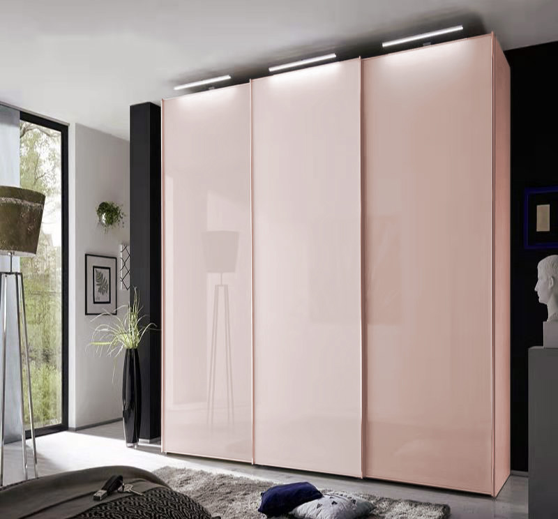 PET粉色高光膜 家具裝飾膜供應(yīng)商